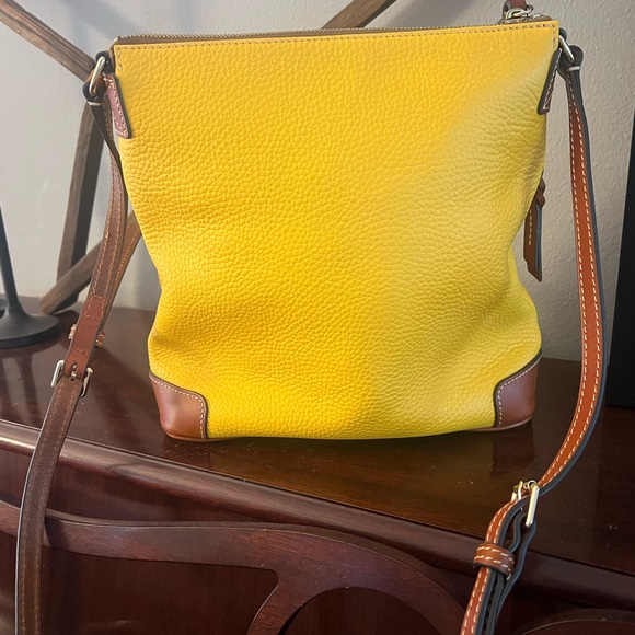 DOONEY & Bourke Lemon Gold Pebble LEATHER Purse - Picture 7 of 8